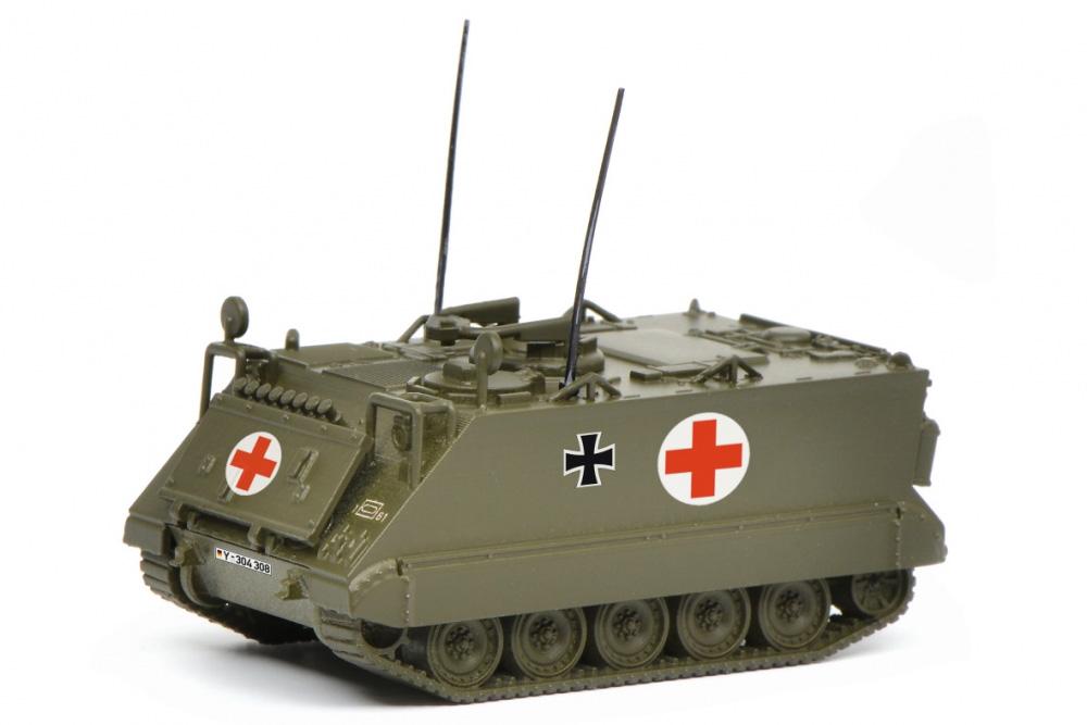 SCHUCO TRUCK MILITARY 87 452636100