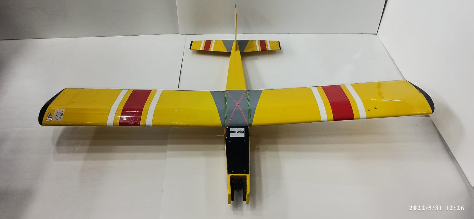 MISS UNIVERSE RC PLANE