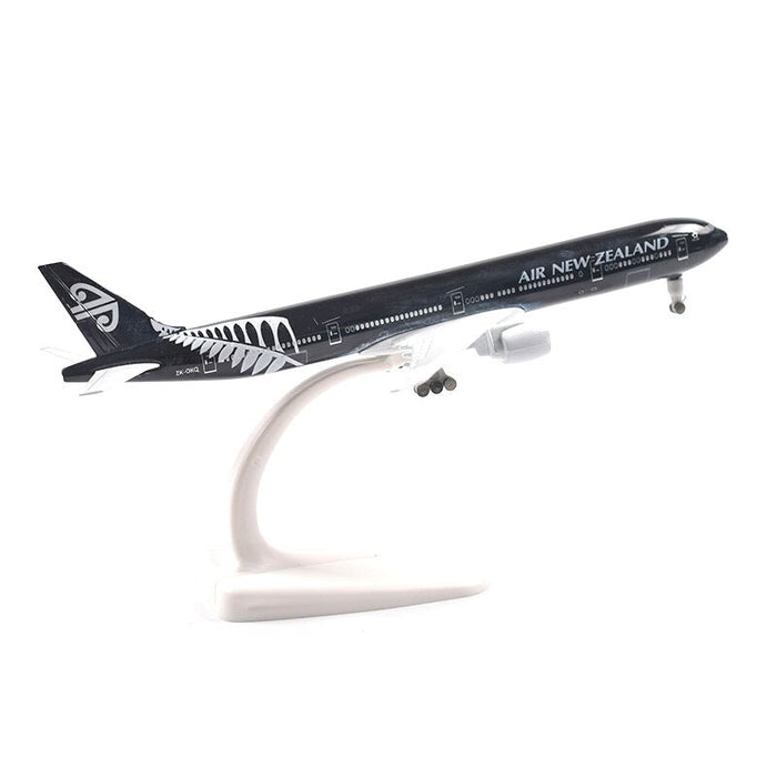 Airplane Diecast Metal Air Newzealand B777 20Cm