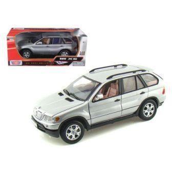 New Motormax-BMW X5 Silver 1-18
