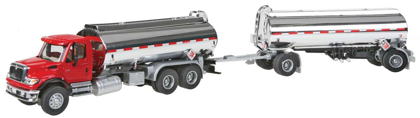 HO SCALE FUEL TANKER