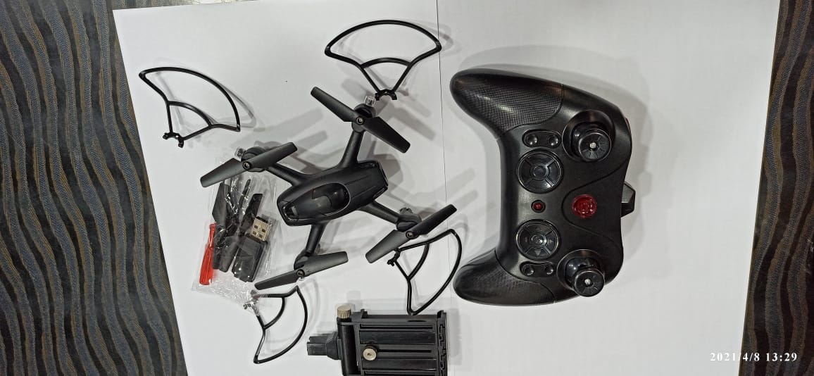 Toy Drone (Suitcase Hp 44)