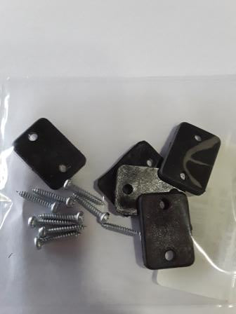 UNDER CARRIAGE CLIP