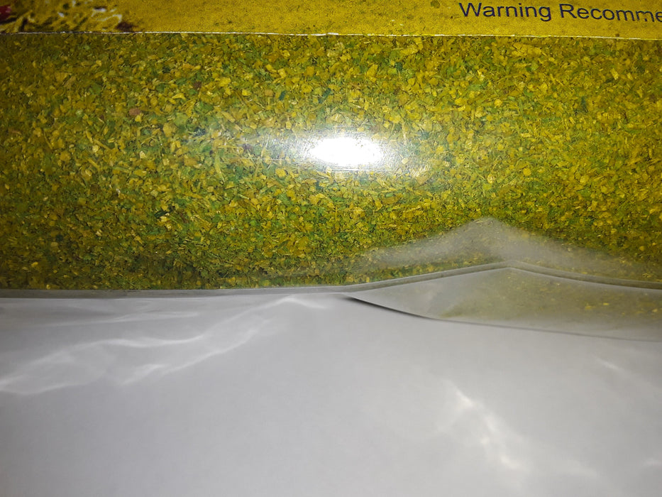 Grass (Artificial) Light Green Medium
