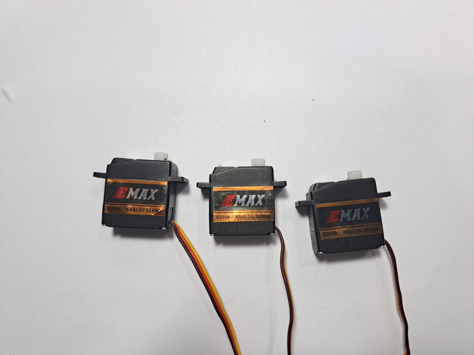 E MAX ES09A SERVO MOTORS PRE-OWNED