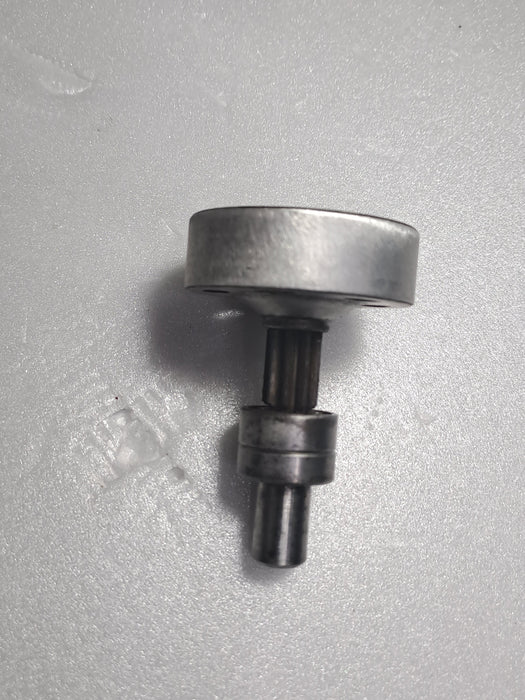 550 SIZE HELI NITRO ENGINE CLUTCH BELL  PRE-OWNED
