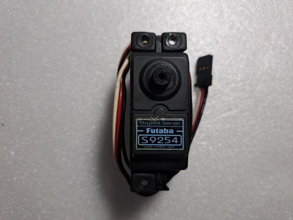 FUTABA  TAIL SERVO HIGH SPEED S9254 STANDARD WITHOUT ARM PRE OWNED QUALITY