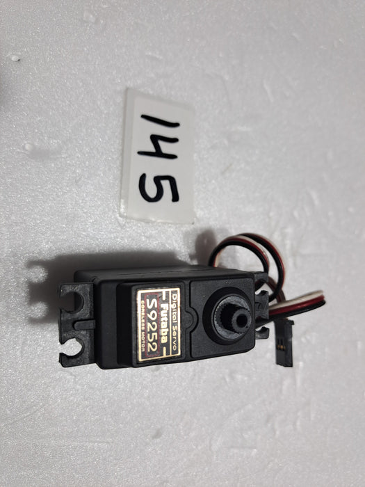 FUTABA STANDARD SERVO S9252PRE OWNED QUALITY