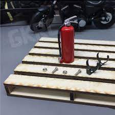 Rc Crawler Car 1:10 Accessories Fire Extinguisher For Axial Wraith Scx10 90046 Tamiya Cc01 Rc4Wd D90 D110 Rc Truck Car Parts Red