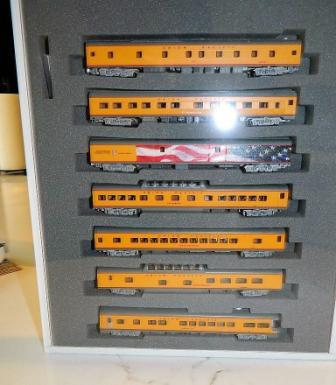 KATO UP EXCURSION TRAIN 7 CAR SET N SCALE