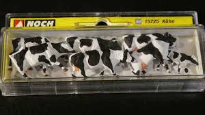 NOCH 15725 COW BROWN WHITE FIGURE HO SCALE