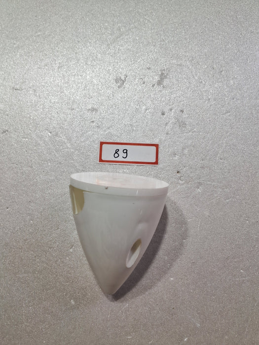 PLASTIC SPINNER 57MM HOLE 8MM WHITE