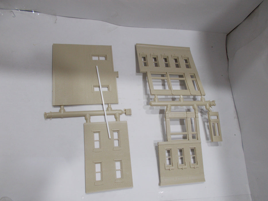 Ho Scale Woodland Scenic Apartments #Rp1
