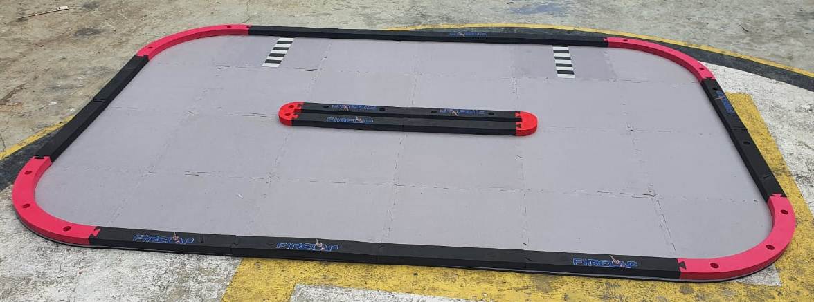 RC CAR TRACK -60SQ.FT-(10X06 FT)-QUALITY PREOWNED