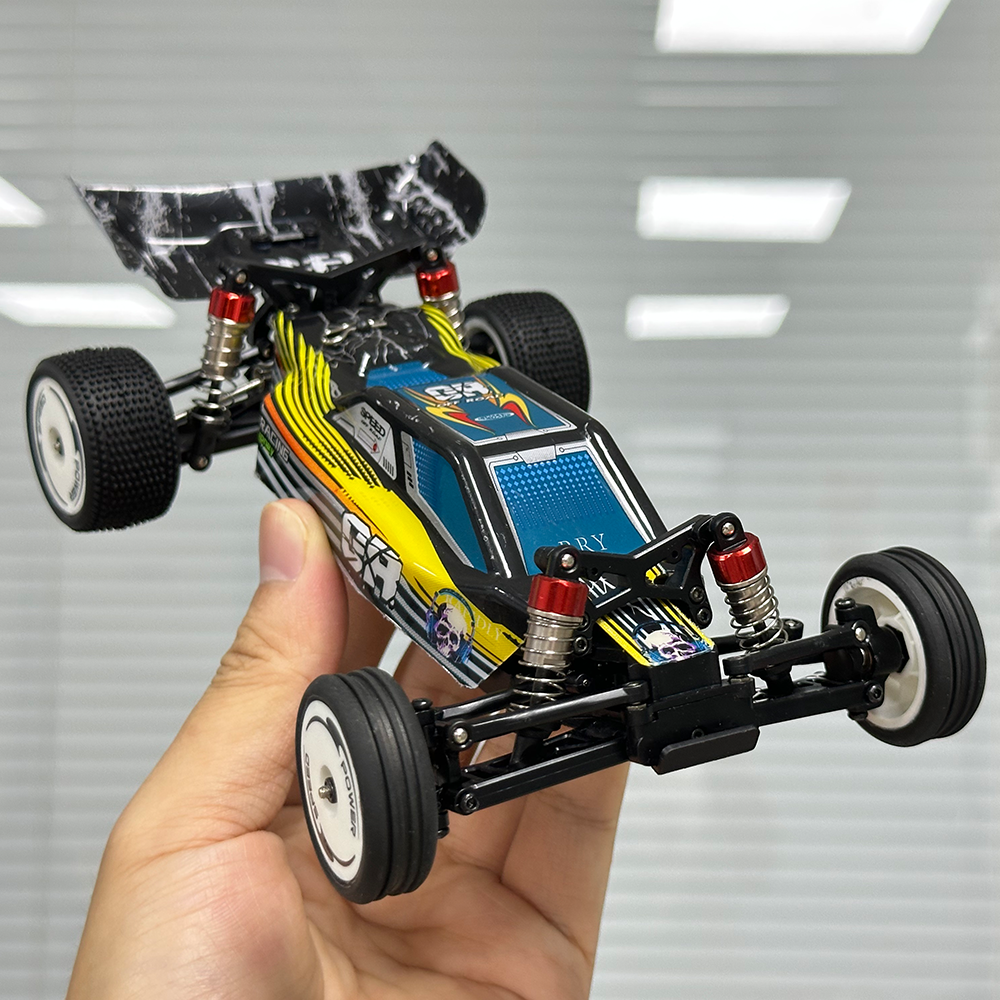 WLToys 1/24 2WDラジコン Vagrant Speedster Unboxing the WLtoys Vagrant 1:24 Scale RC Buggy | Budget RC Review