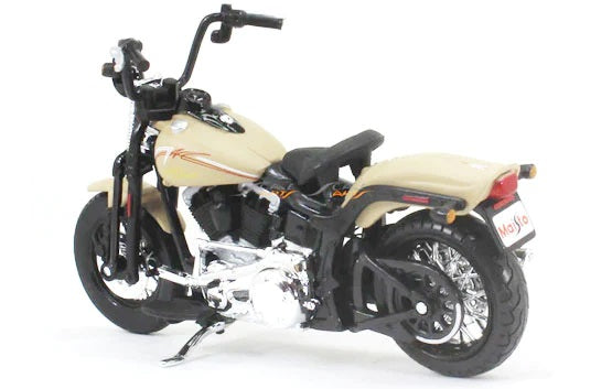 Maisto Harley Davidson 2008 FLSTSB Cross Bones Diecast 1/18 Sand storm