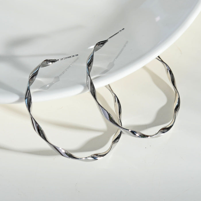 VERONA Wavy Twist Silver Hoop Earrings