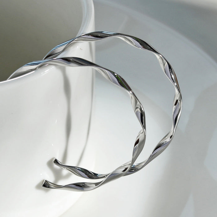 VERONA Wavy Twist Silver Hoop Earrings