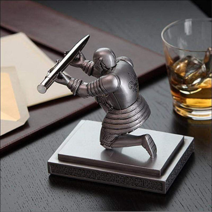 Executive Knight Pen Stand