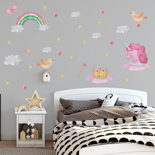 Unicorn and rainbows wall pattern