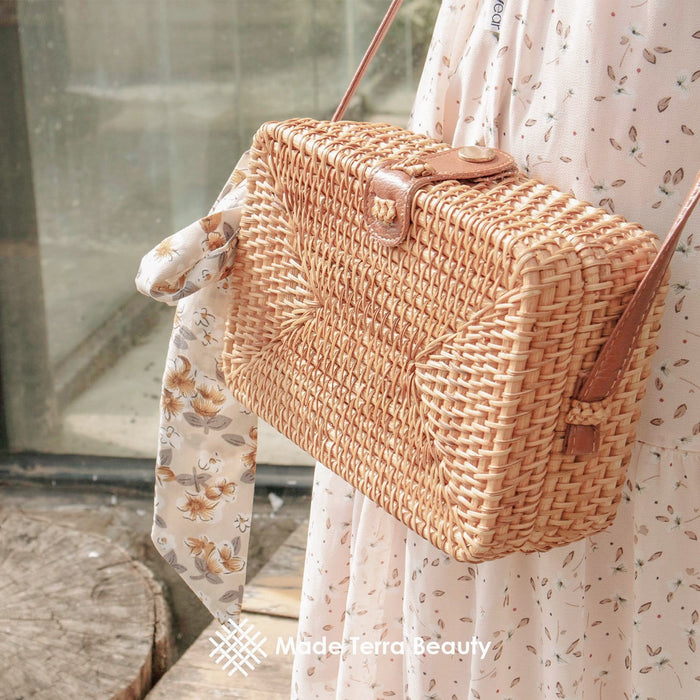 Square Rattan Purse | Summer Essential Hand Woven Wicker Women Crossbody Bag